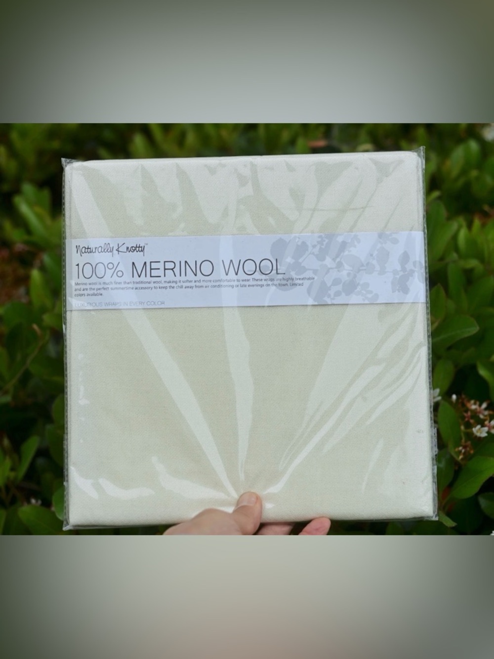 Naturally  Knotty Shawl Scarf Wrap  Merino Wool‎ Color: Ivory